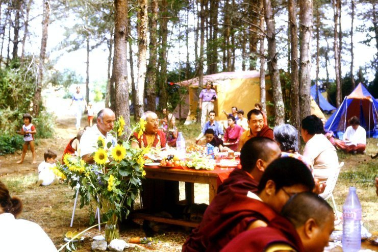14-1985-camping-Guendunela-Shamarpa-Akong-rinpotche-aout-1985