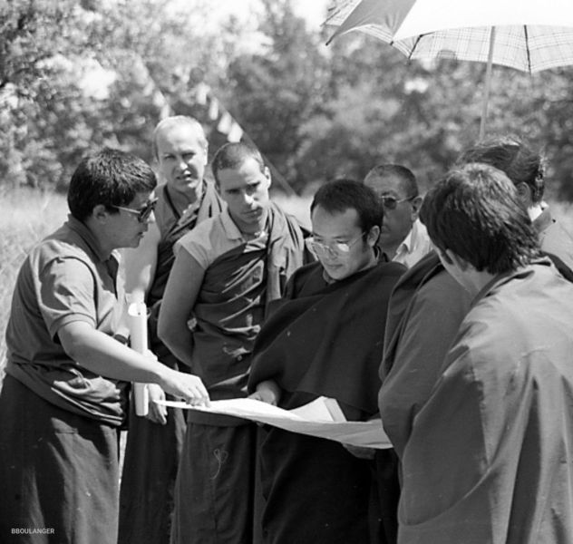 TAI SITOU_980X669 (1140 x 1082 px) - 05_Tai Sitou bénédiction terre Cote de Jor