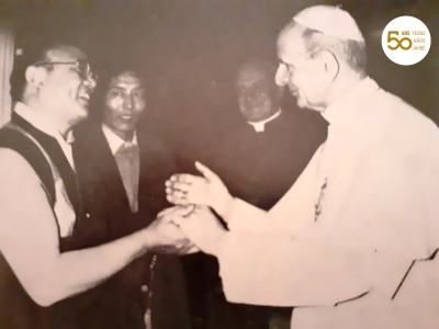 1975_01_17_Visite_Vaticane 50 ans de Dhagpo Kagyu Ling